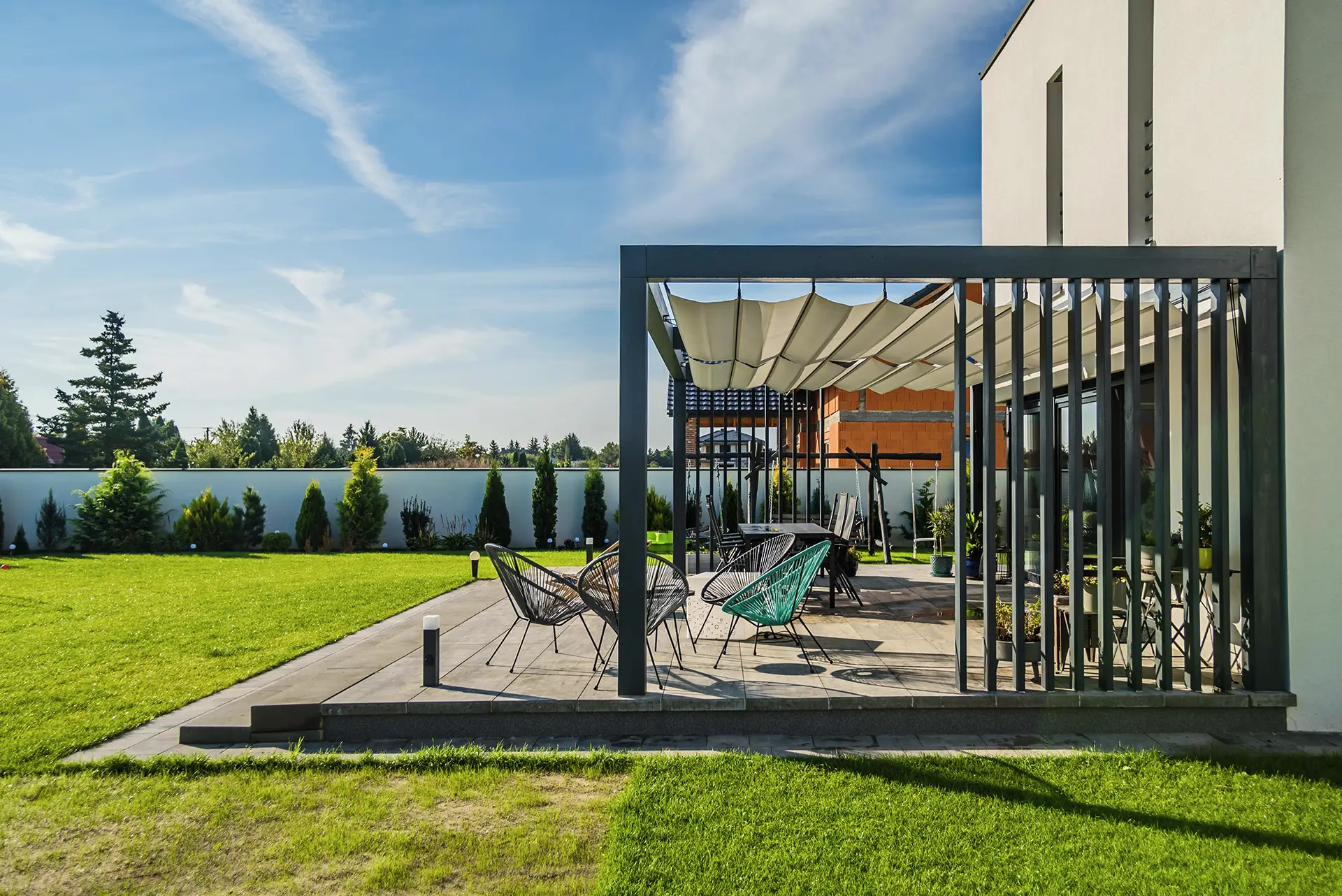 Pergola — miejsce na relaks blisko natury (50)